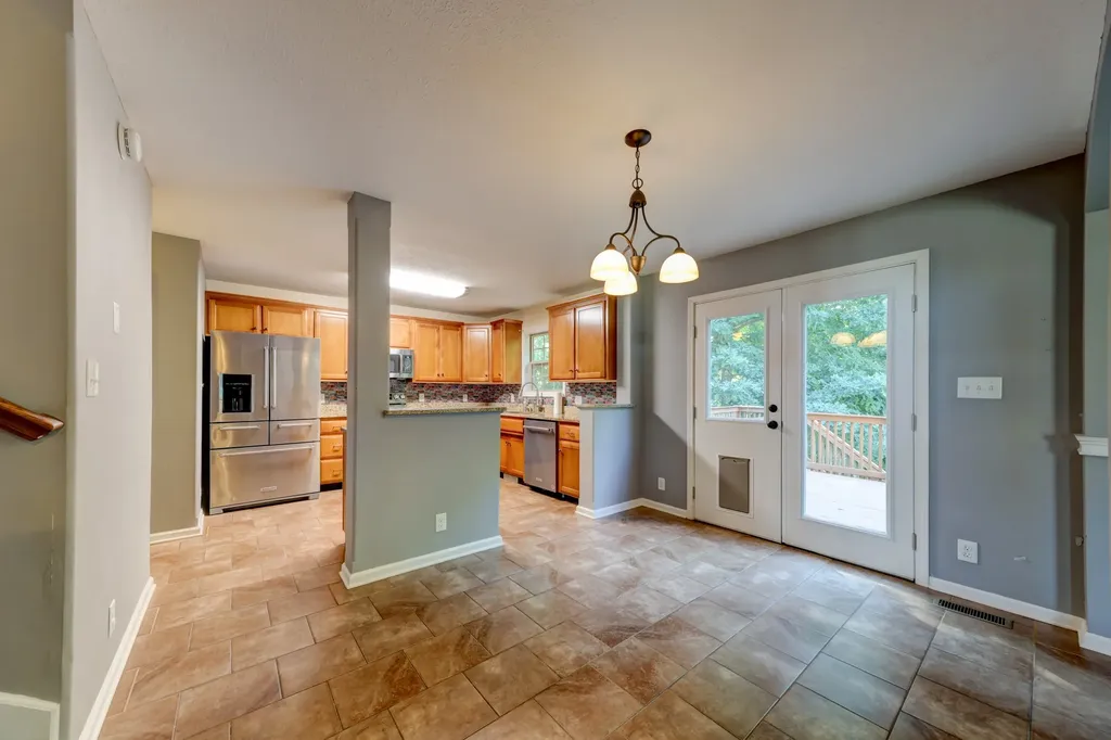 2720 Arthurs Court Clarksville TN 37040