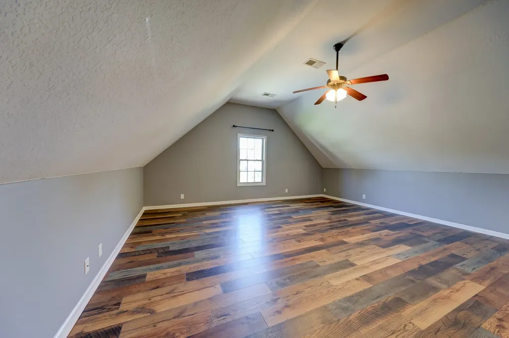2720 Arthurs Court Clarksville TN 37040