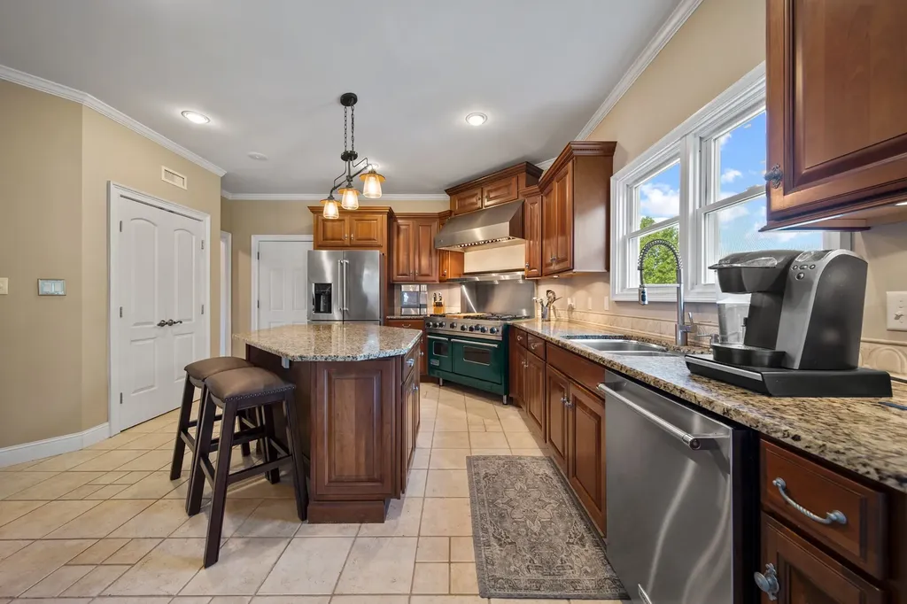 5565 Keller Road Cookeville TN 38506
