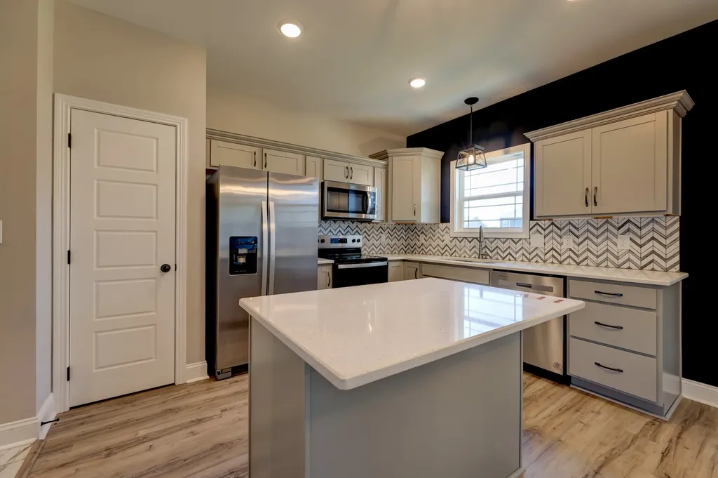 2038 Jackie Lorraine Drive Clarksville TN 37042