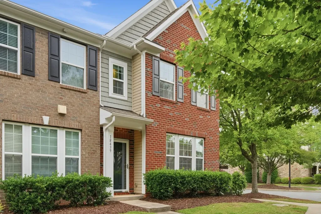 18439 The Commons Boulevard Cornelius NC 28031