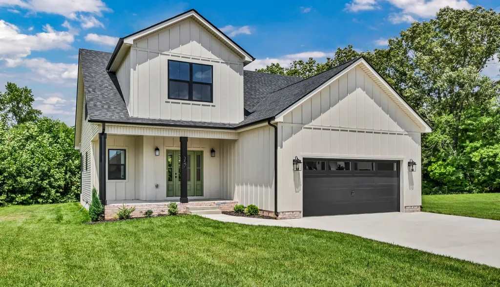 357 Chase Drive Clarksville TN 37043