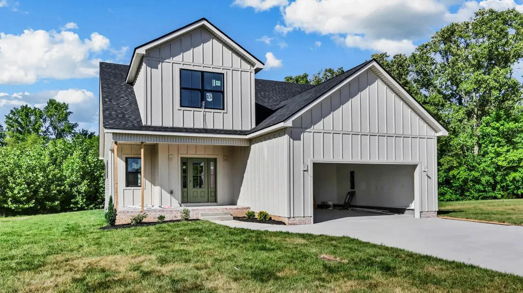 357 Chase Drive Clarksville TN 37043