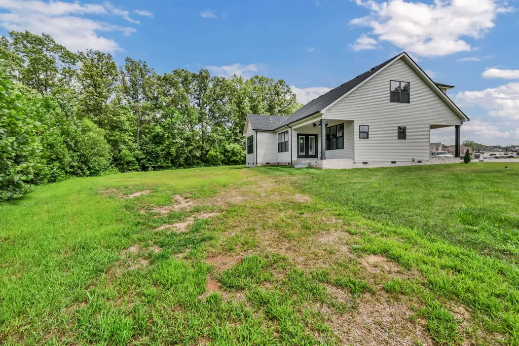 357 Chase Drive Clarksville TN 37043