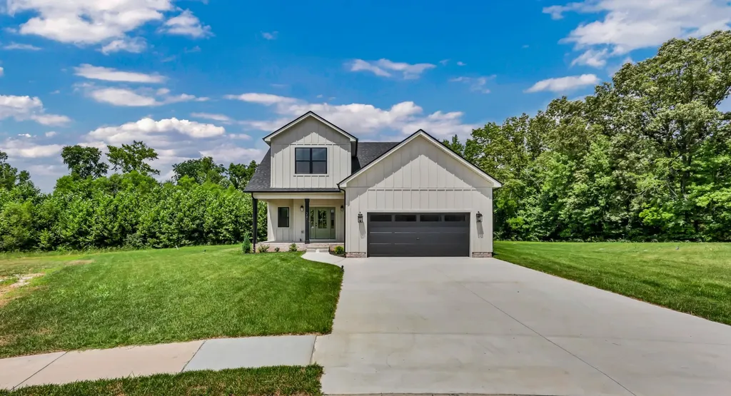 357 Chase Drive Clarksville TN 37043