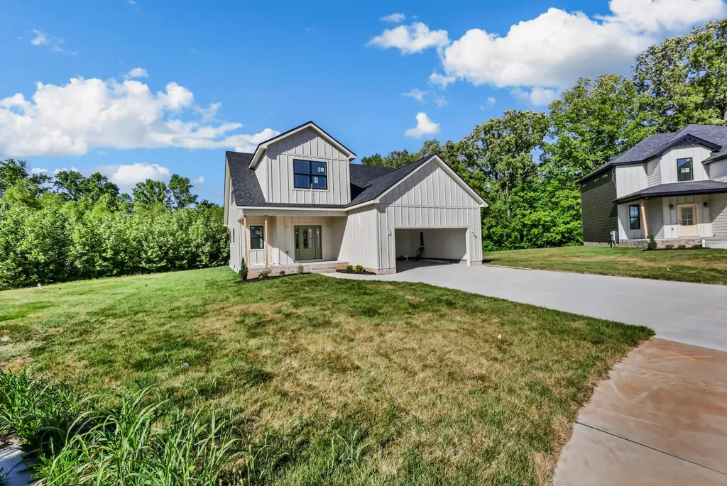 357 Chase Drive Clarksville TN 37043