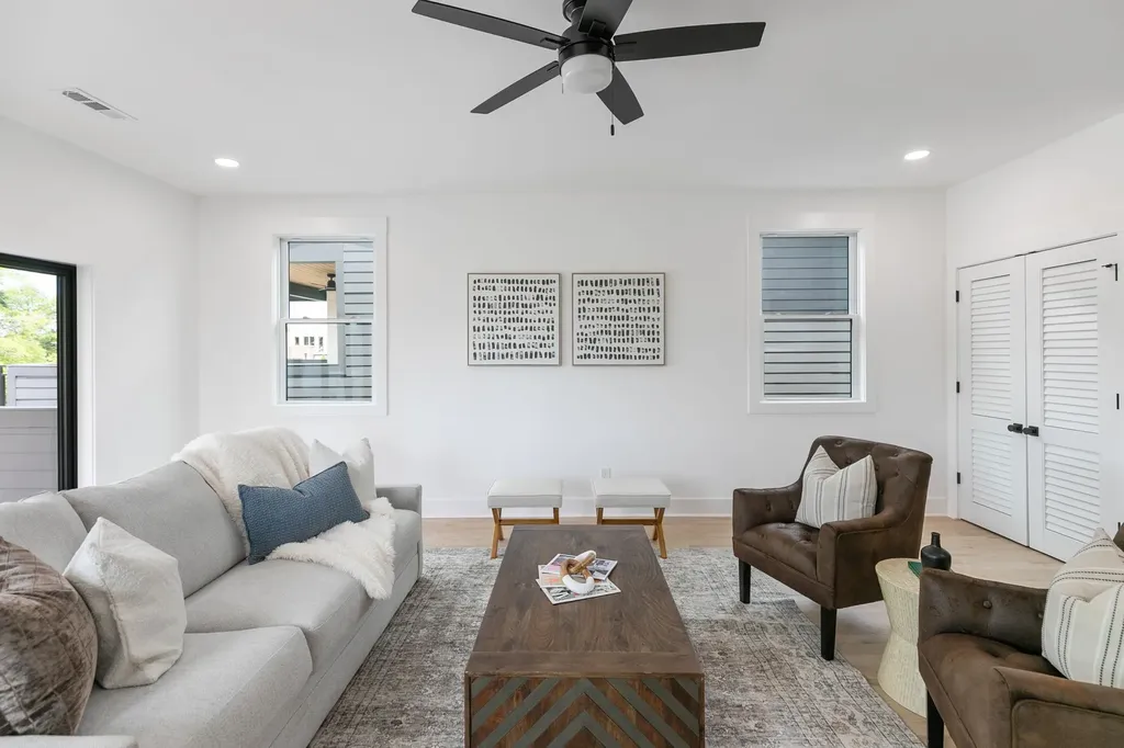 1213 Montgomery Avenue Nashville TN 37207