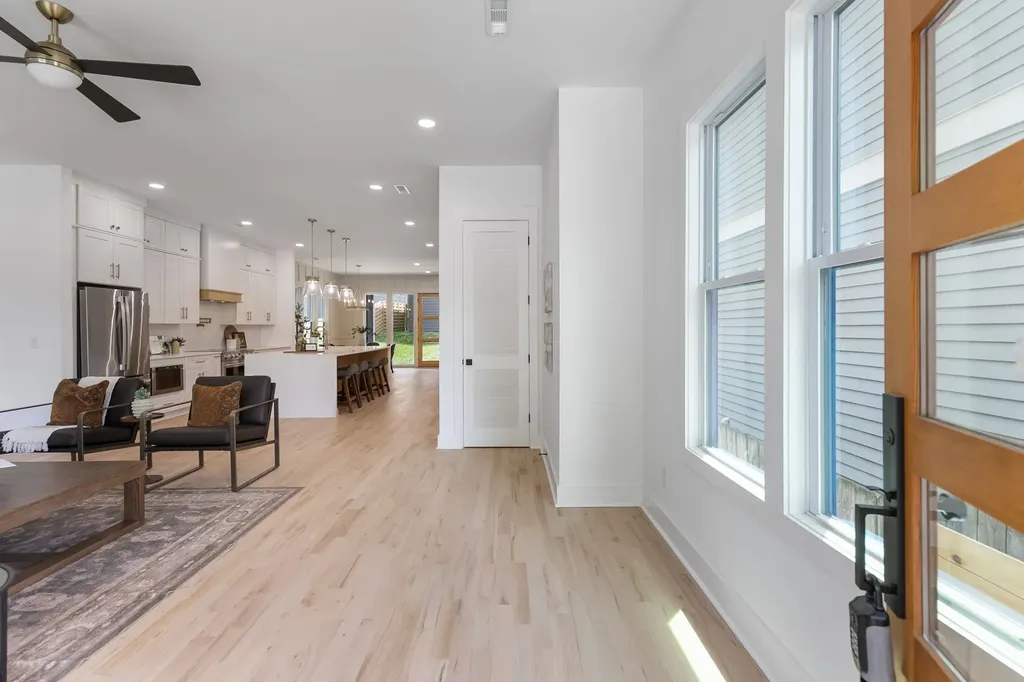 1213 Montgomery Avenue Nashville TN 37207