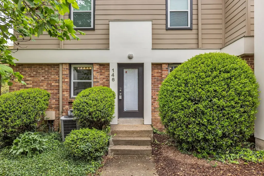 940 Gale Lane Nashville TN 37204