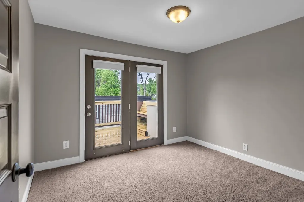 940 Gale Lane Nashville TN 37204