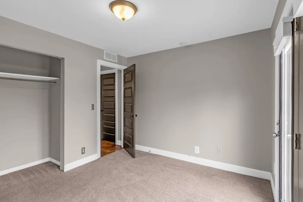 940 Gale Lane Nashville TN 37204