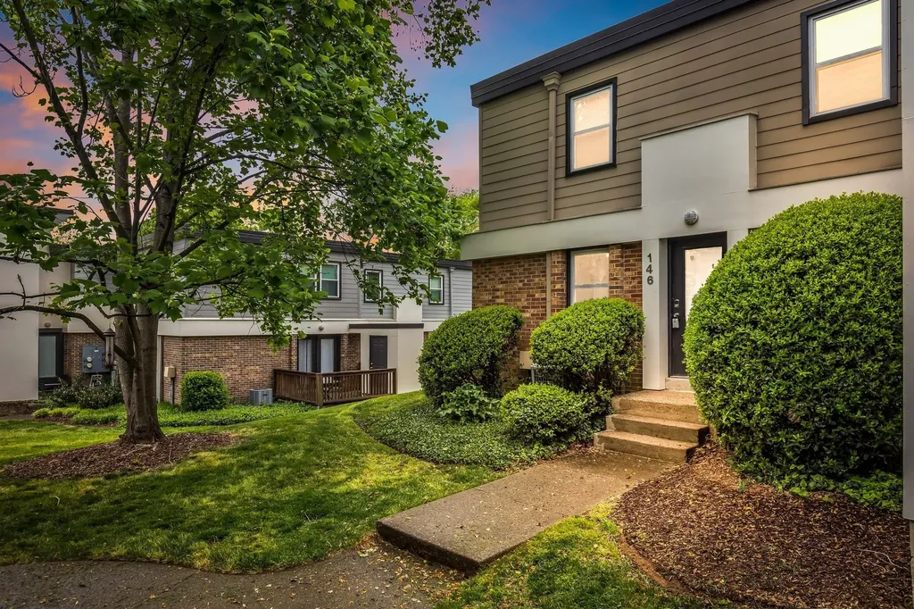 940 Gale Lane Nashville TN 37204