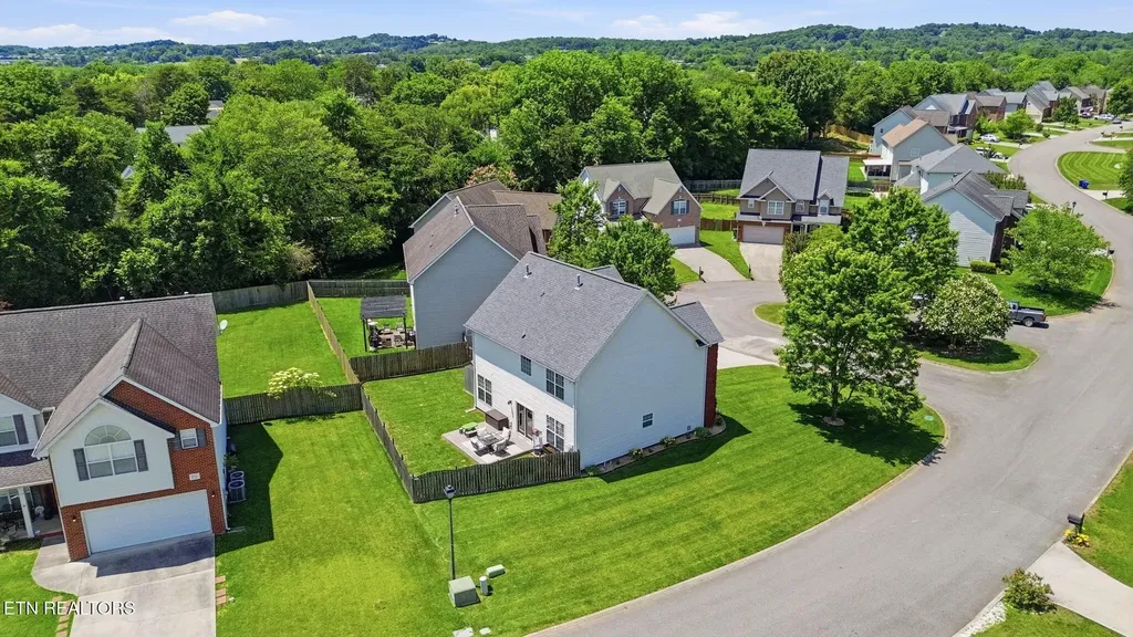 6949 Wyndham Pointe Lane Knoxville TN 37931