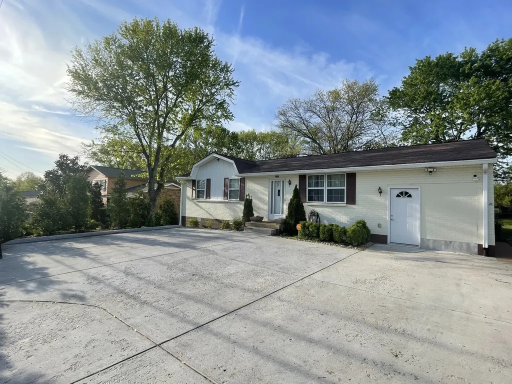 708 Richards Road Antioch TN 37013