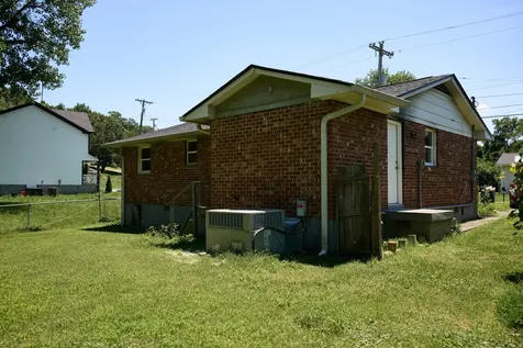 2741 Old Matthews Road Nashville TN 37207