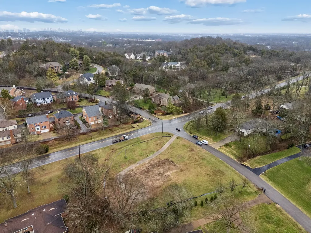 4601 General Lowrey Drive Nashville TN 37215
