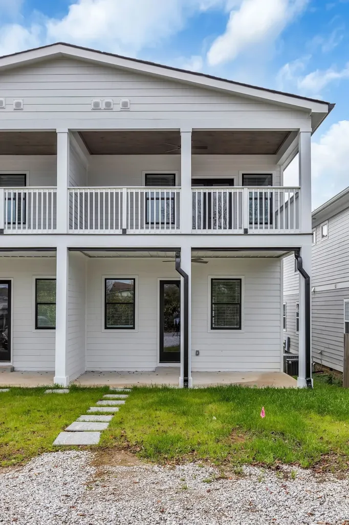 2110B 11th Ave, N Nashville TN 37208