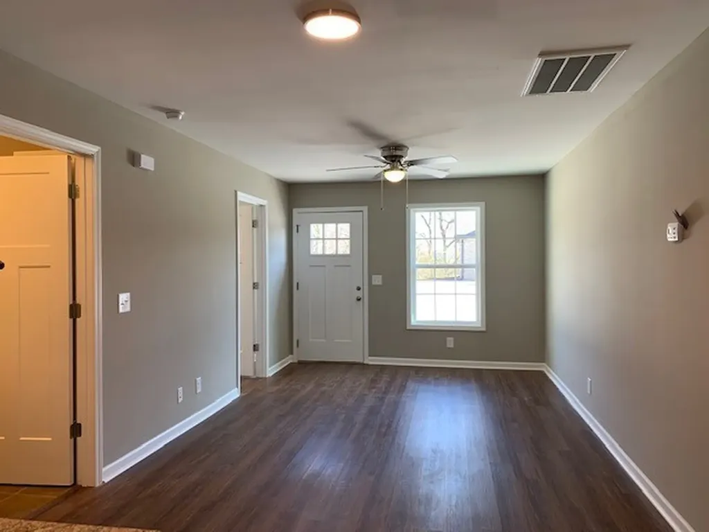 807 Belmont Avenue Shelbyville TN 37160