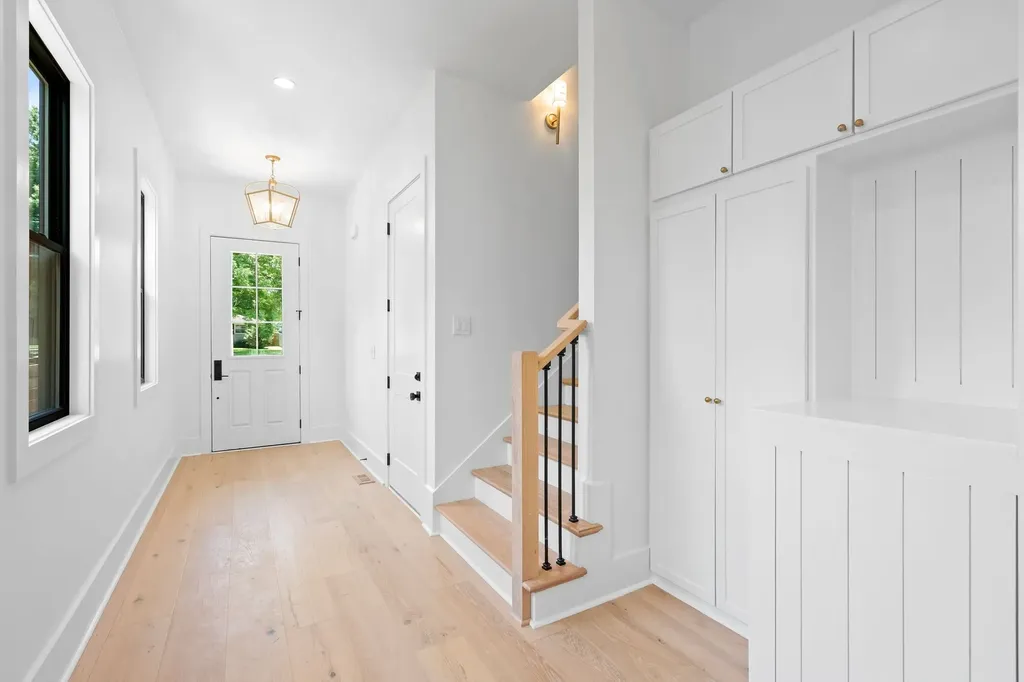 540A American Road Nashville TN 37209