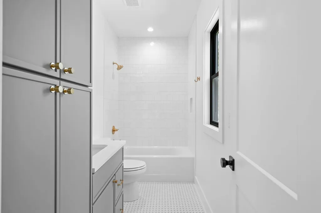 540A American Road Nashville TN 37209