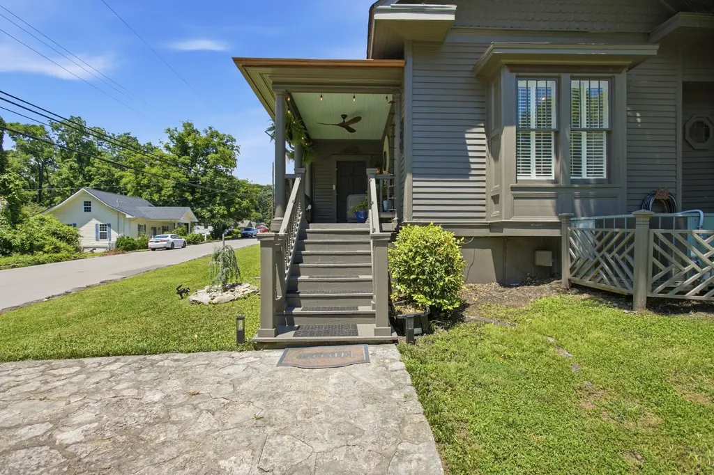700 Mitchell Avenue Columbia TN 38401