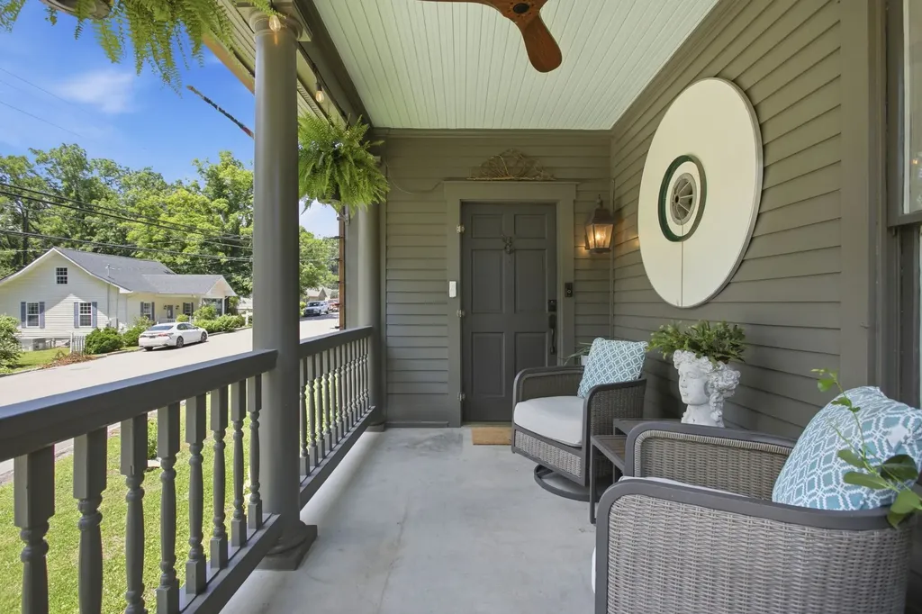 700 Mitchell Avenue Columbia TN 38401