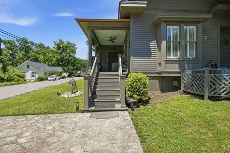 700 Mitchell Avenue Columbia TN 38401