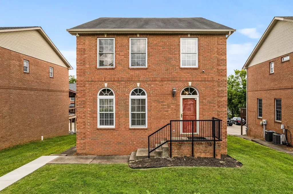1921 28th Ave, N Nashville TN 37208