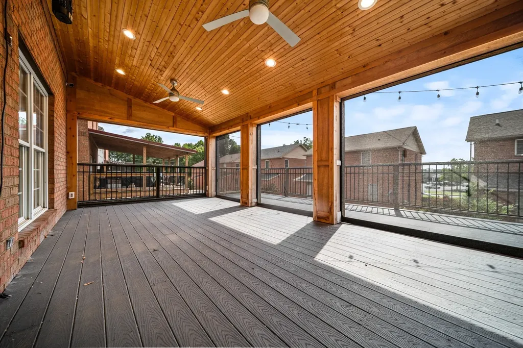 1921 28th Ave, N Nashville TN 37208
