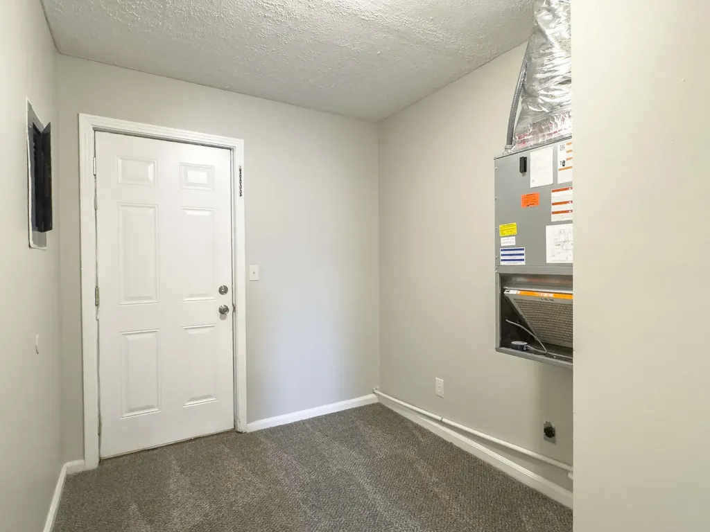 404 Thompsonville Lane #19 Oak Grove KY 42262