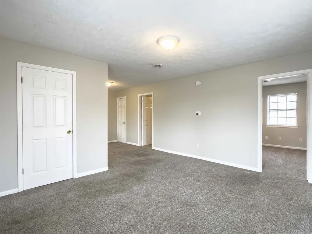 404 Thompsonville Lane #19 Oak Grove KY 42262