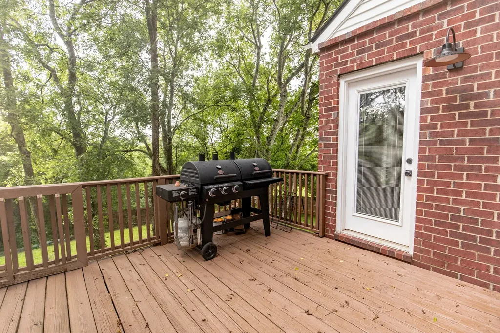149 Grove Ln, S Hendersonville TN 37075