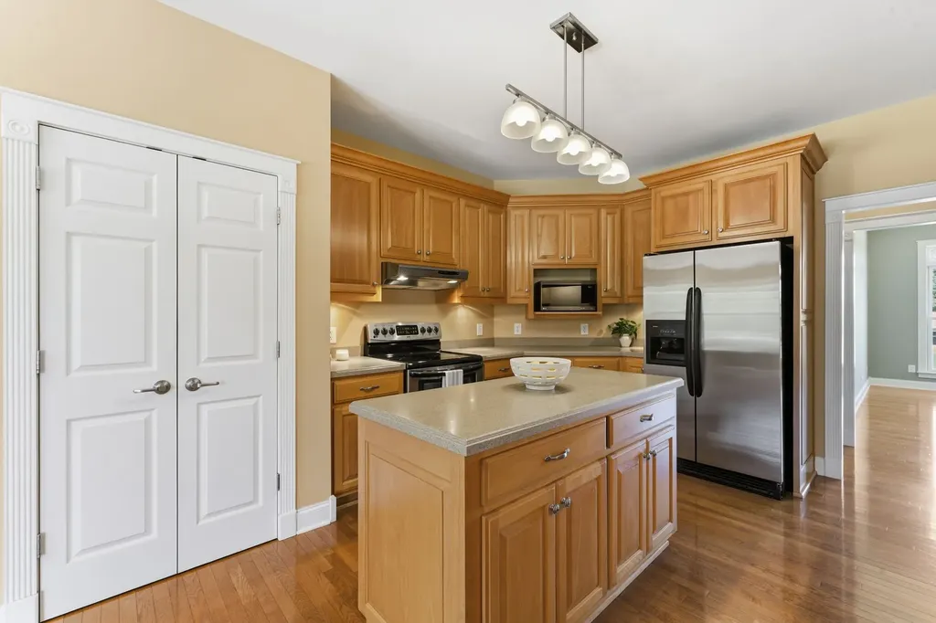 180 Gilliam Lane Tullahoma TN 37388