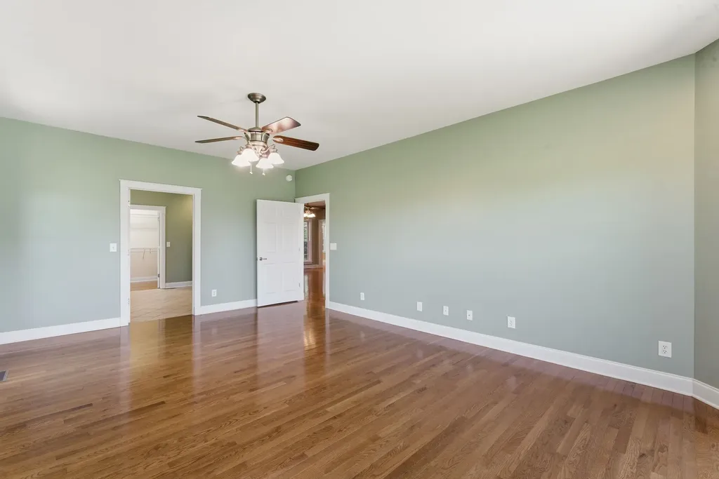 180 Gilliam Lane Tullahoma TN 37388