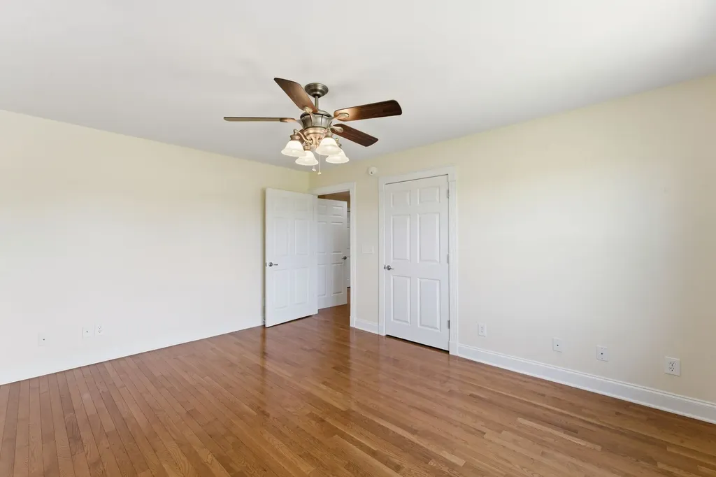 180 Gilliam Lane Tullahoma TN 37388