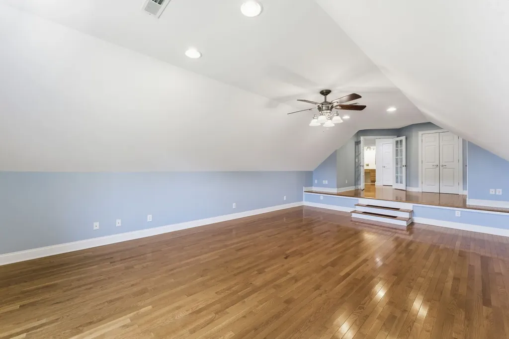 180 Gilliam Lane Tullahoma TN 37388