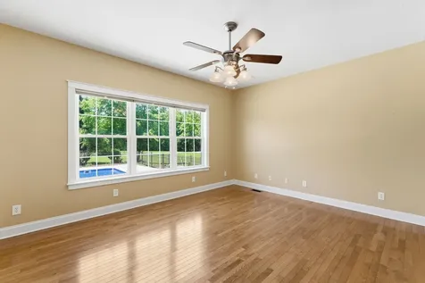 180 Gilliam Lane Tullahoma TN 37388