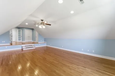 180 Gilliam Lane Tullahoma TN 37388