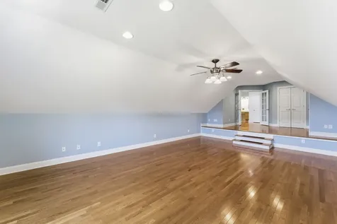 180 Gilliam Lane Tullahoma TN 37388