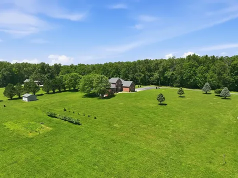 180 Gilliam Lane Tullahoma TN 37388