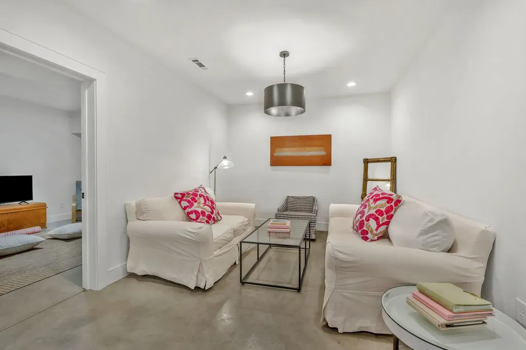 3425 Pleasant Valley Road Nashville TN 37204
