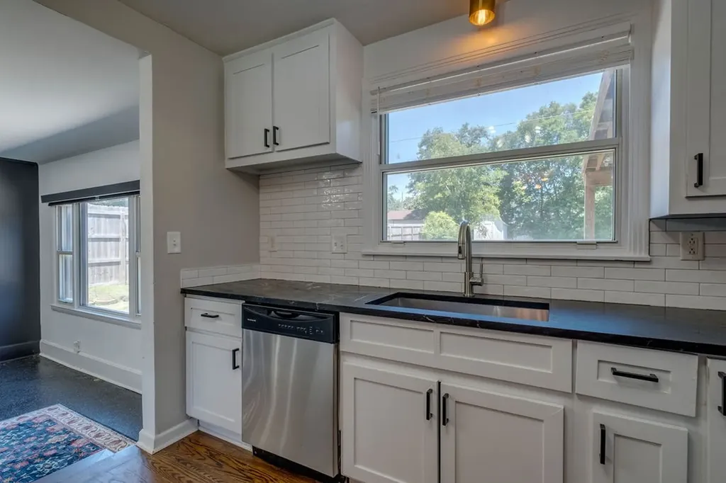 2700 Lakeland Drive Nashville TN 37214