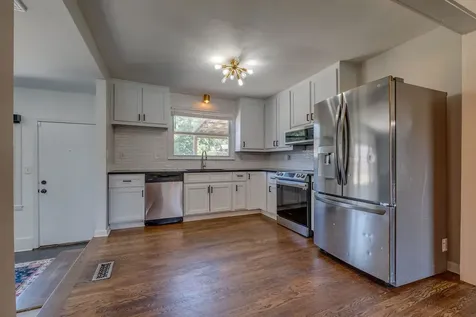 2700 Lakeland Drive Nashville TN 37214