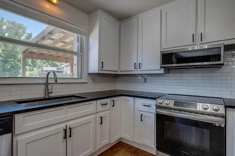2700 Lakeland Drive Nashville TN 37214