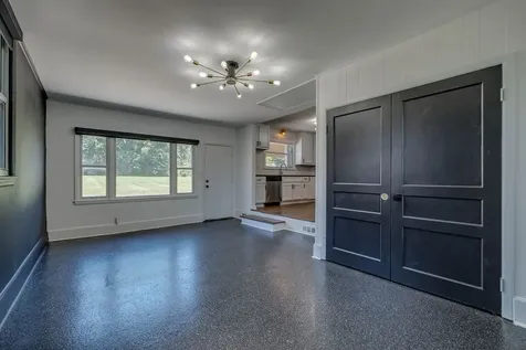 2700 Lakeland Drive Nashville TN 37214