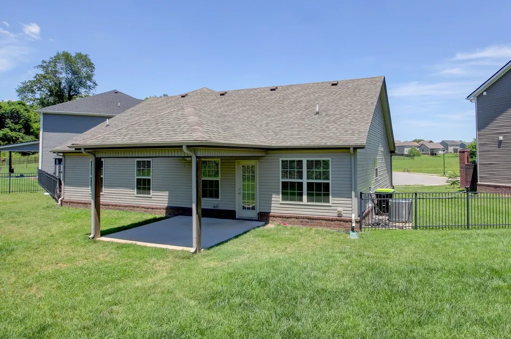 677 Battery Court Clarksville TN 37042