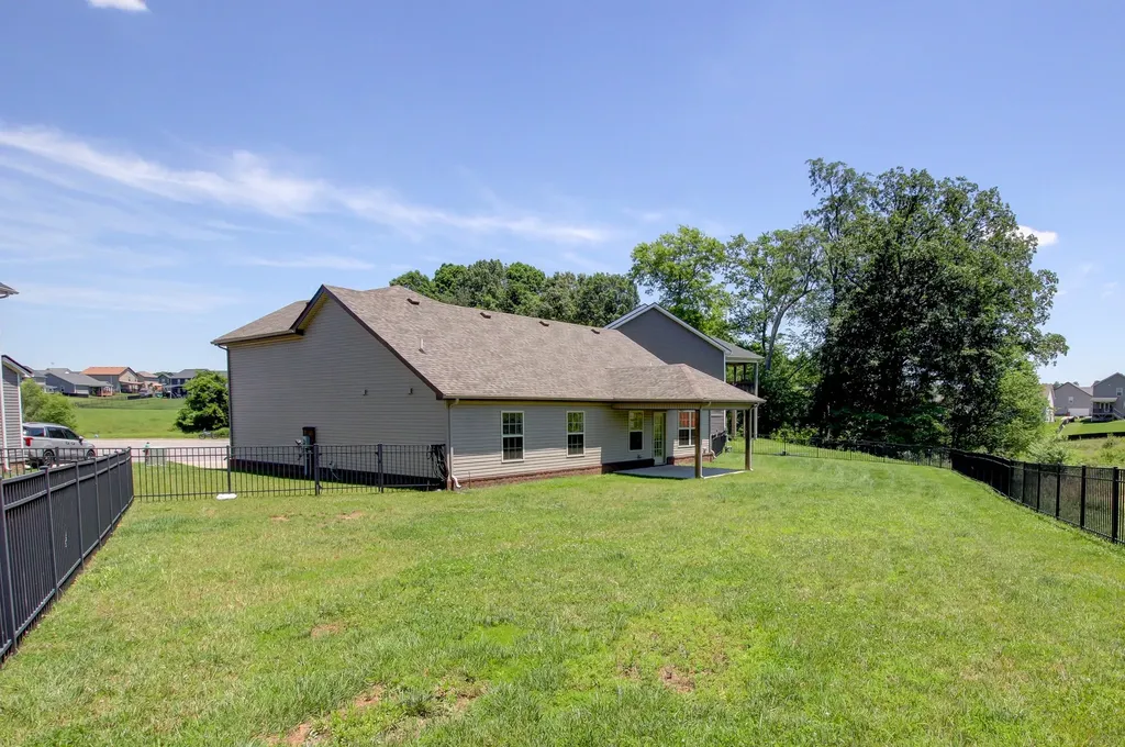 677 Battery Court Clarksville TN 37042