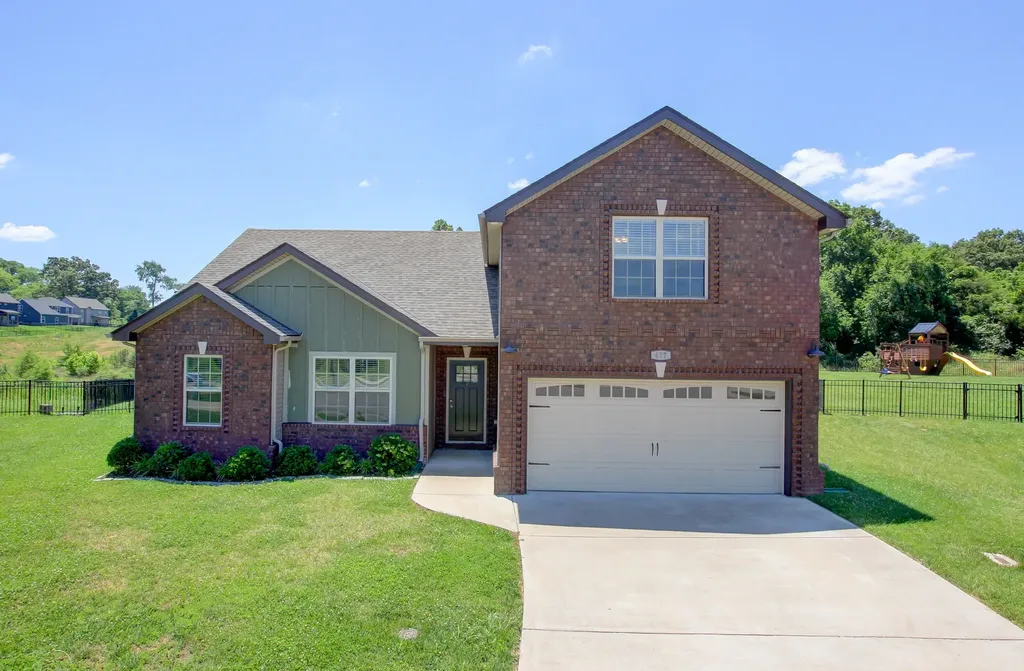677 Battery Court Clarksville TN 37042