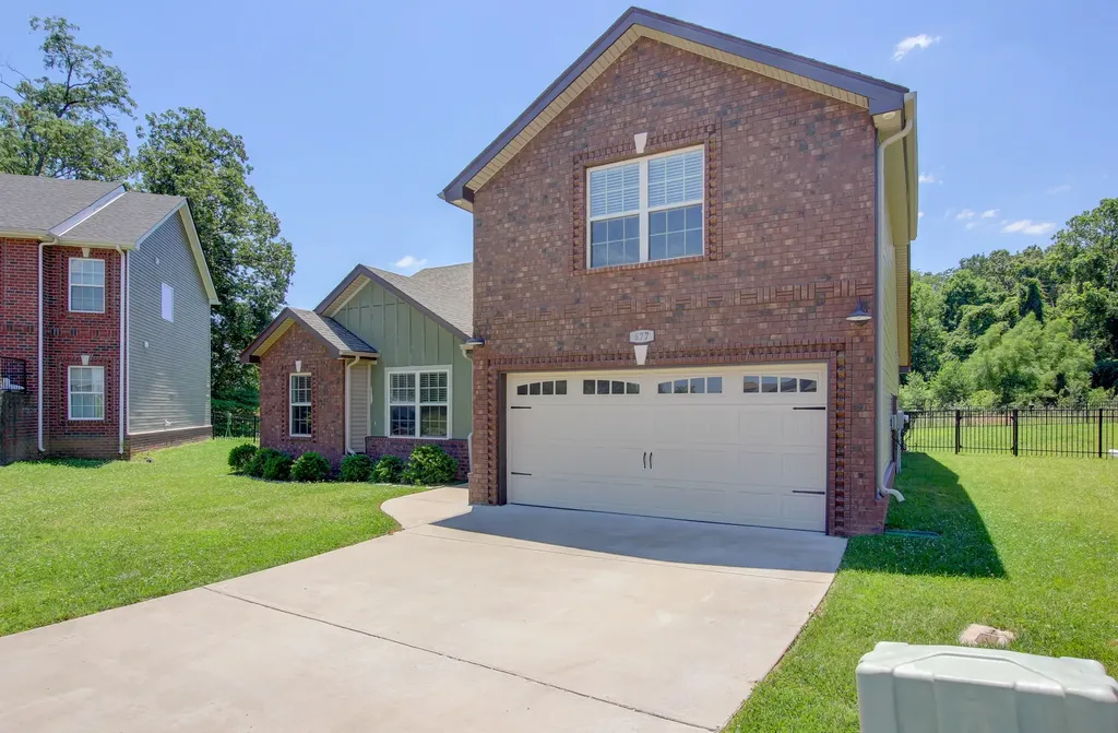 677 Battery Court Clarksville TN 37042