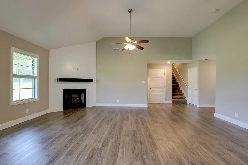 677 Battery Court Clarksville TN 37042